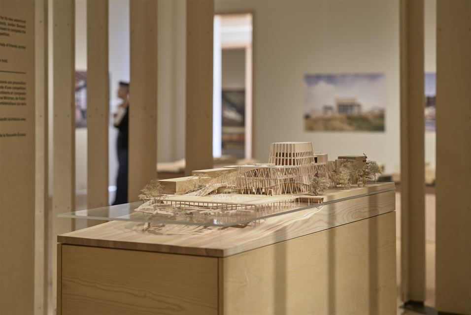 نمایشگاه معماری گاندی در گالری هنری بیوربروک